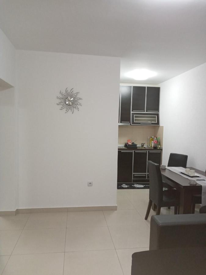 Apartman Romantic Vrnjačka Banja Exterior foto